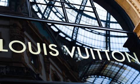 kering louis vuitton